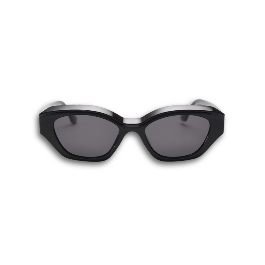 Stylish unisex polarized cat-eye sunglasses by By Charley, featuring a classic black frame that offers 100% UV protection and glare reduction for a bold, vintage-inspired aesthetic.