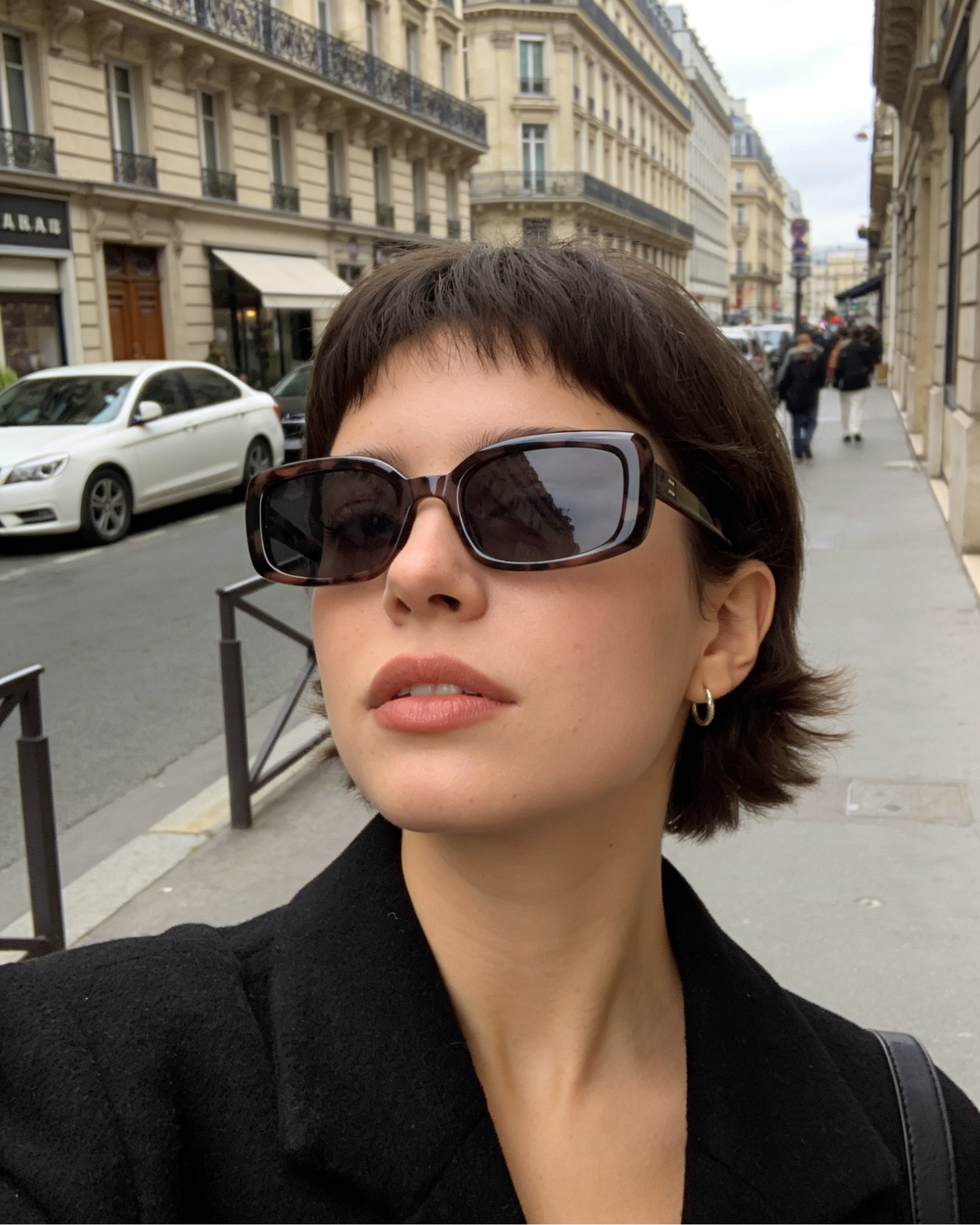 Smoky purple tortoise frame rectangle sunglasses featuring polarized lenses and 100% UV protection, modern aesthetic retro sunglasses.