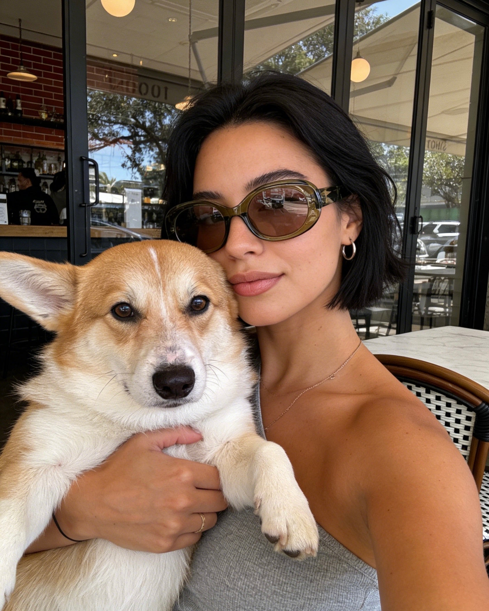 Polarized olive green oval sunglasses, UV400 protective lenses, stylish retro shades with a translucent frame.Translucent olive green oval sunglasses with polarized tea lenses and UV protection, vintage aesthetic eyewear for women.