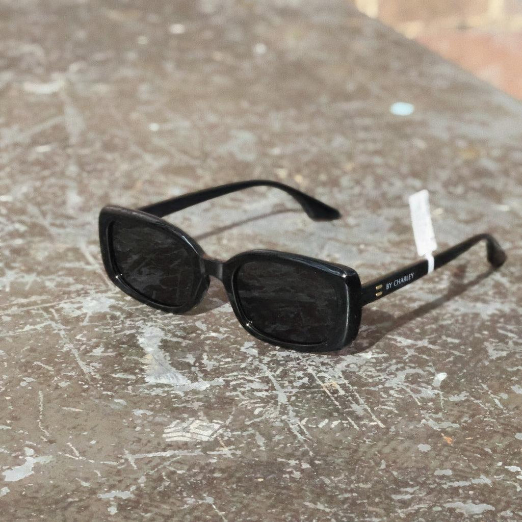 By charley- Fern (black) - chailata.com