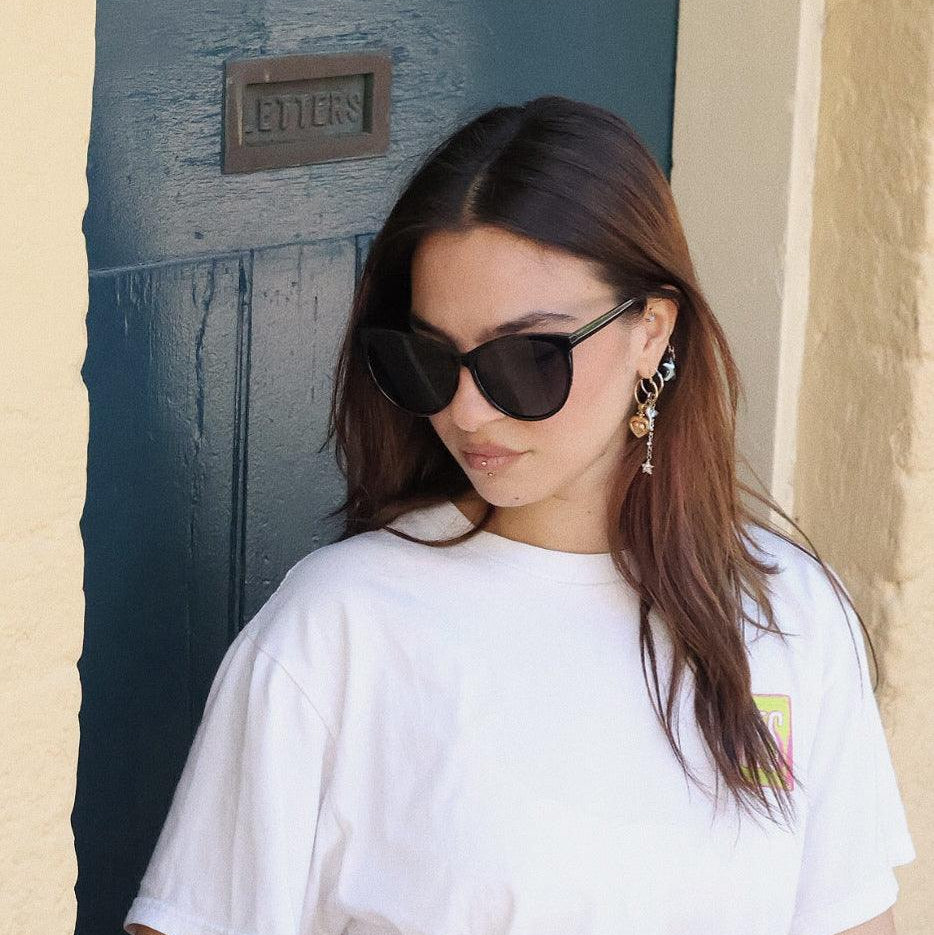 Stylish and Trendy POLARISED Sunglasses for Men and Women - UV Protection polarised Eyewear for Fashion Enthusiasts