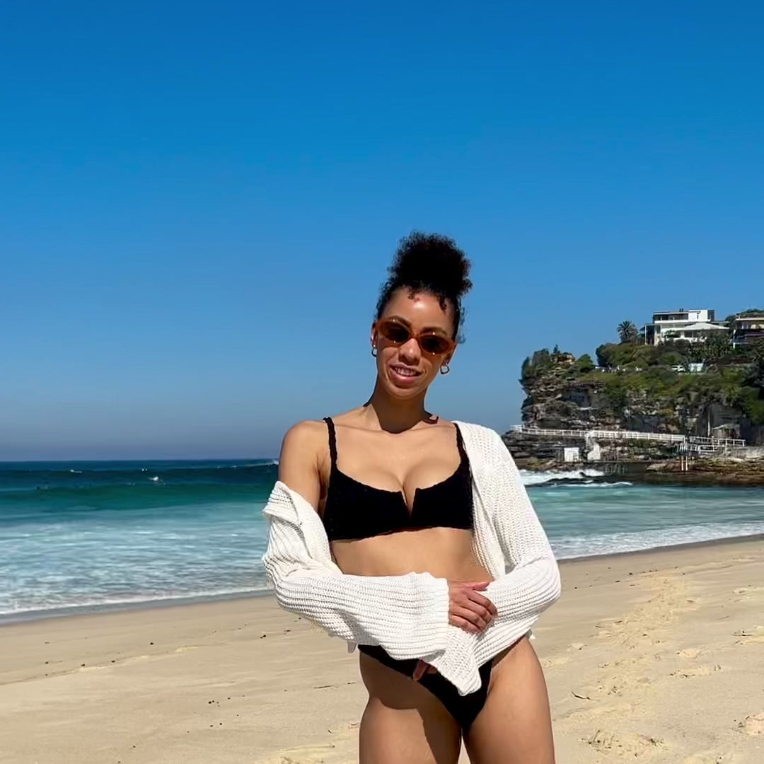 Make a unique statement with these playful oval sunglasses from By Charley. The retro unisex design in a warm pumpkin color features polarized lenses for all-day comfort.